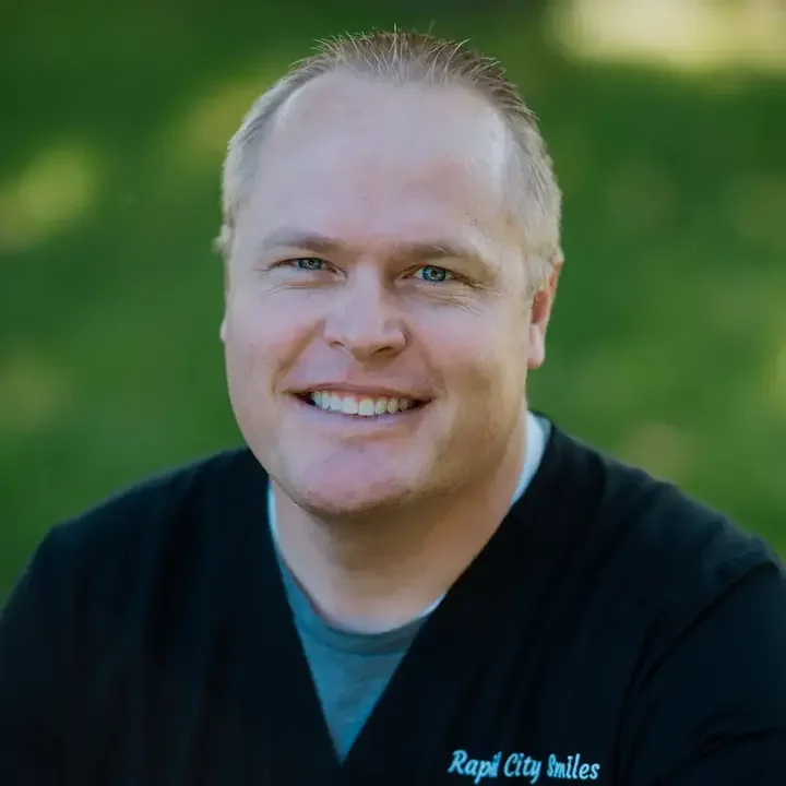 Dr. Dan Graves